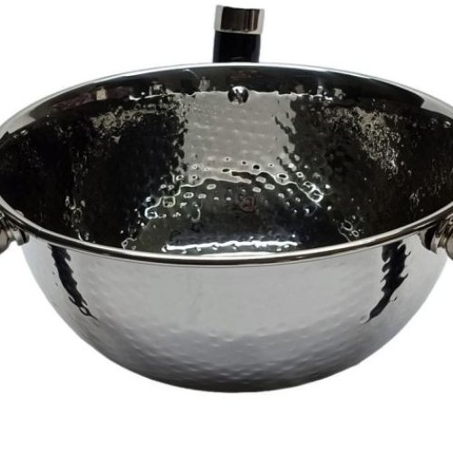 Modern Hammered Stainless Steel Fruit Bowl with Black Horn Feet