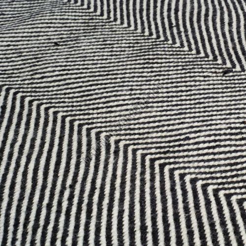 Woolen Rectangular Home Flat Weave Rug