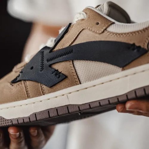 Trending Men Breathable Sneaker