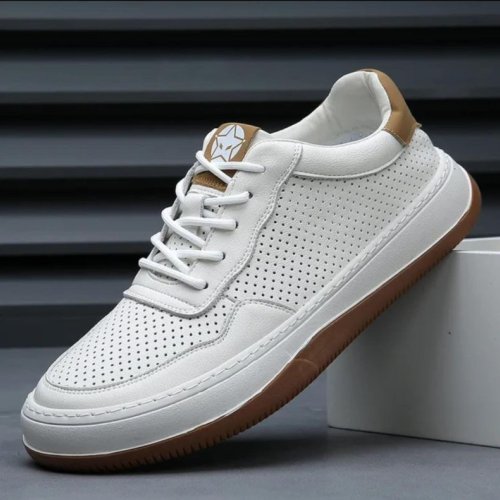 White Men Classic Sneaker