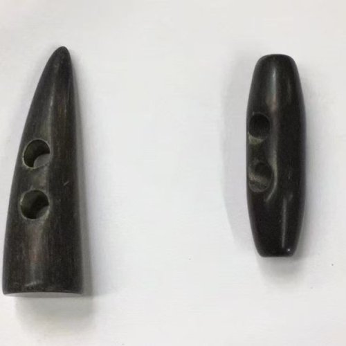Natural Black Buffalo Horn Toggle