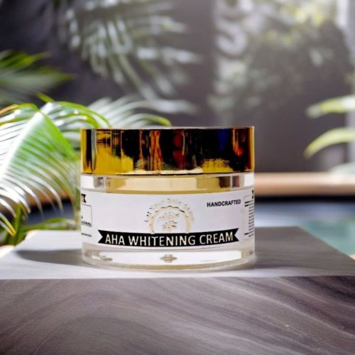 Aha Whitening Face Cream