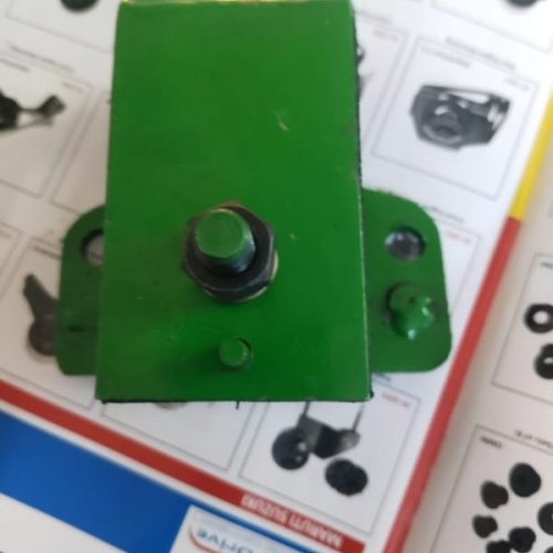 Mild Steel Mahindra Bolero Engine Mounting