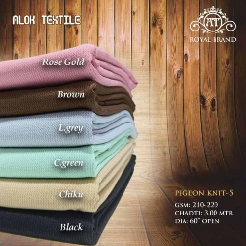 220 GSM Pleated Polyester Fabric