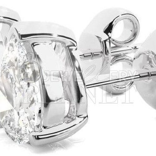 10K White Gold Heart Diamond Stud Earrings