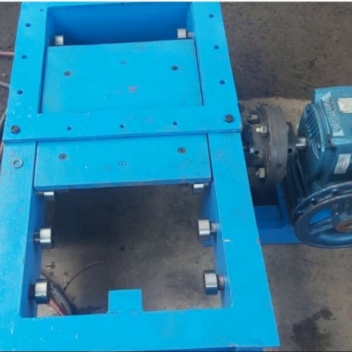 Rack &AMP; Pinion Gate