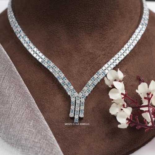 Round Cut Diamond Necklace