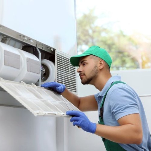 Air Conditioner Maintenance Service