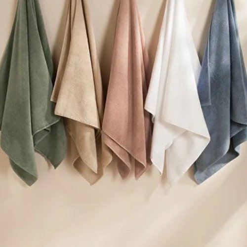 Bath & Hotel Towels