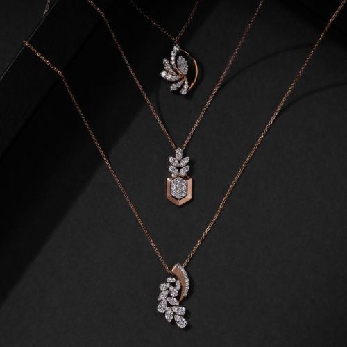 Ladies Artificial Pendant
