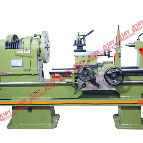 Heavy Duty Lathe Machine