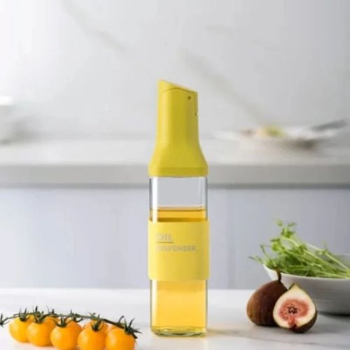 SR262Y 500ml Gravity Lid Oil Dispenser