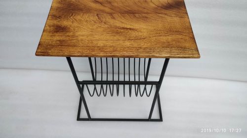 Wooden &AMP; Metal Rack Side Utility Table
