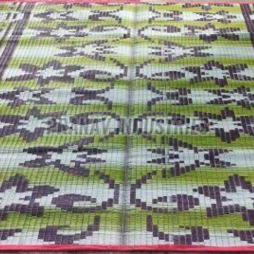 4x6 Green & Red Plastic Mat