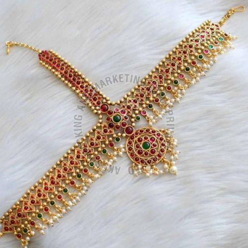 Antique Gold Bridal Maang Tikka Set
