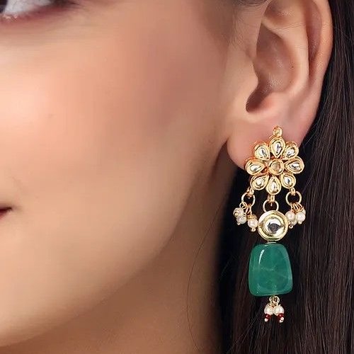 Ear