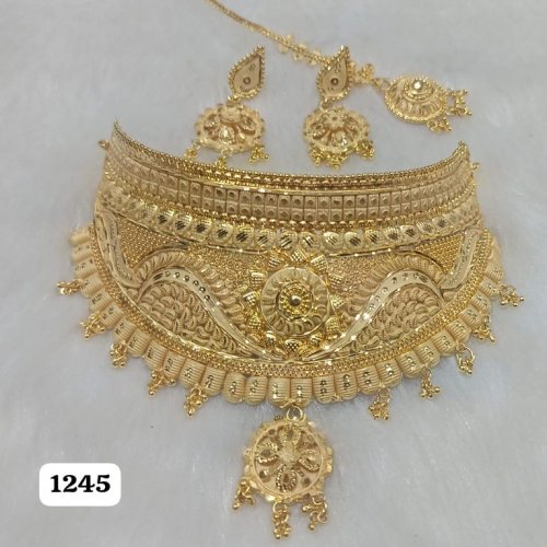 Ladies Gold Necklace
