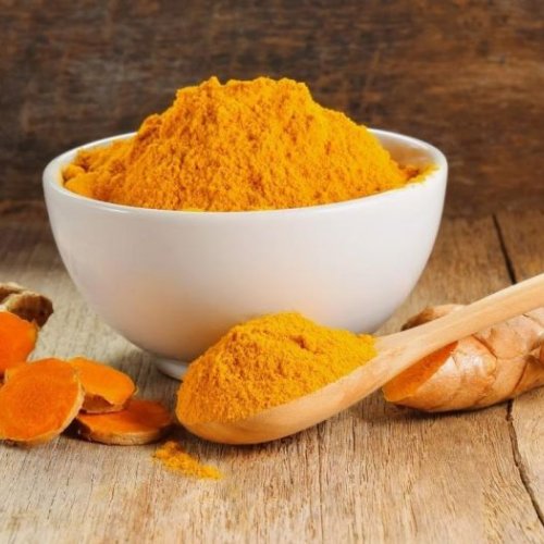 Bright Yellow Turmeric Powder