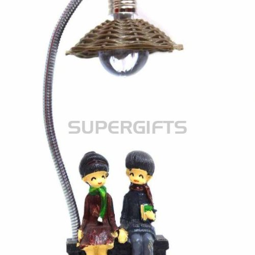 Resin LED Light Couple Statue