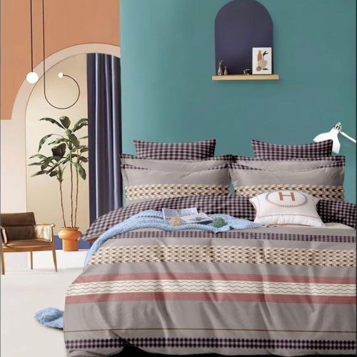 Grey Beige Maroon Stripe Check Zigzag Plush Layer Comforter