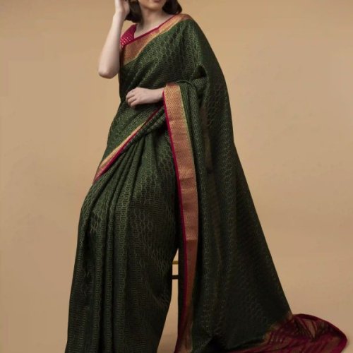 Ladies Designer Kerala Kasavu Saree