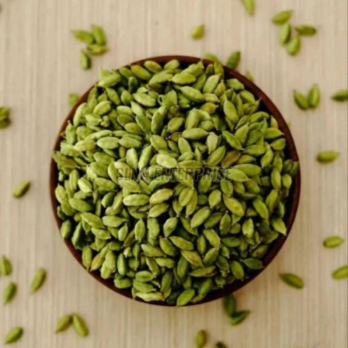Whole Organic Green Cardamom