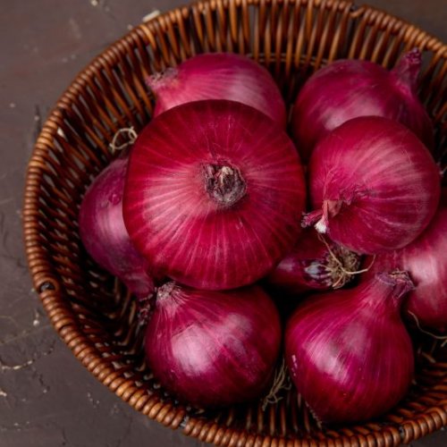 Fresh Red Onion