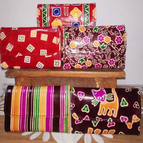 Ladies Leather Wallets