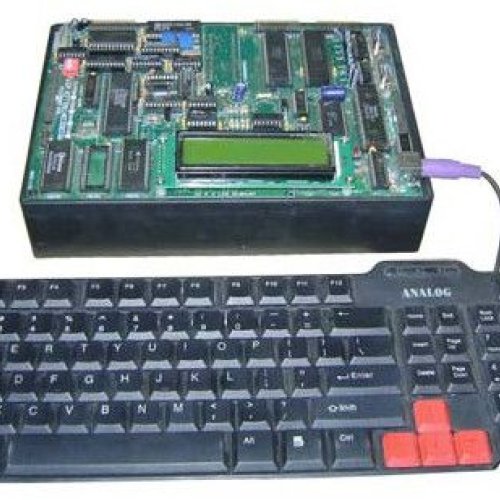 VMC-31/51LCD Microcontroller Development Board