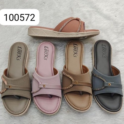 Look\'S Ladies Chappal