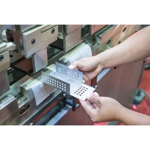 Small Sheet Metal Production with Tooling Service