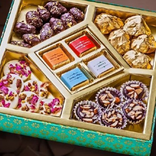 Regal Delight Gift Box