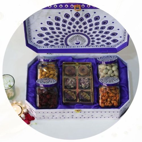 Royal Peacock Gift Box