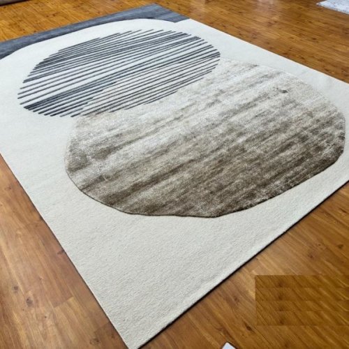 Causal Floor Carpets