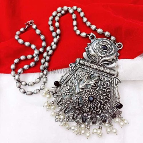 Oxidized Silver Antique Ghungroo Pendant Necklace with Pearls