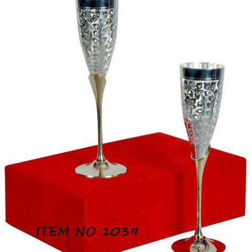 Drinkware & Tableware