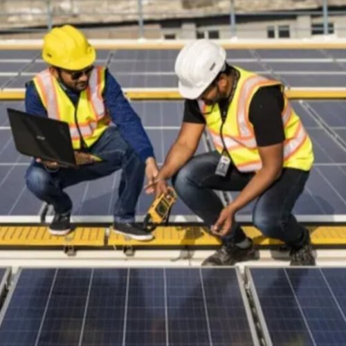 Solar Power Plant Operation & Maintenance Service