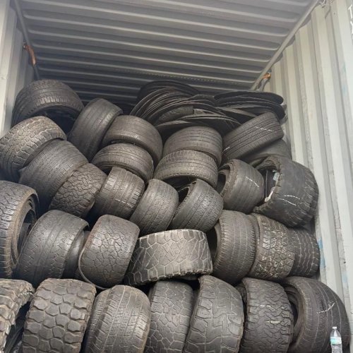 3 Piece Cut Tyre Scrap