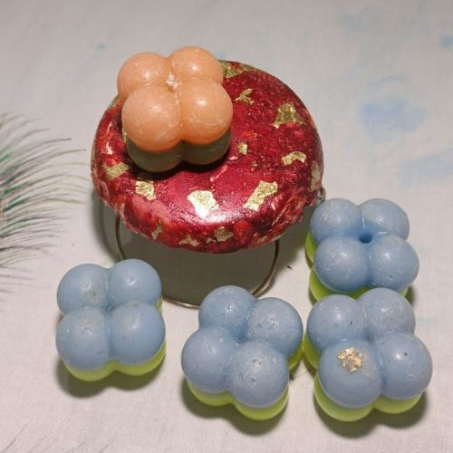 Paraffin Wax Aurelia Bubble Candle