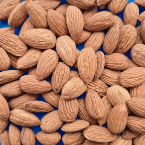 70 California Almonds