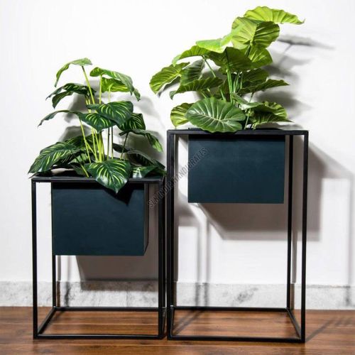Blue Black Metal Frame Indoor Planter Set