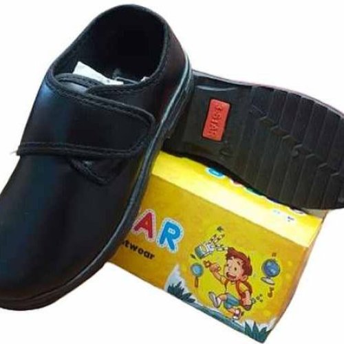 8x10 Boy Velcro School Shoe