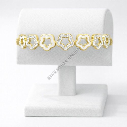 Crystal Star Shaped Studded Bangle