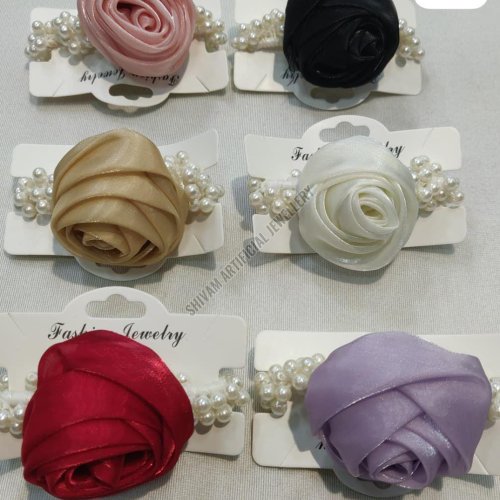 Hair Clips & Barrettes