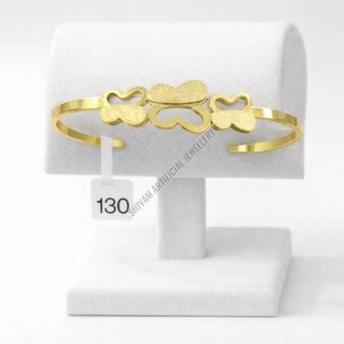 Textured Clover Shape Bangle
