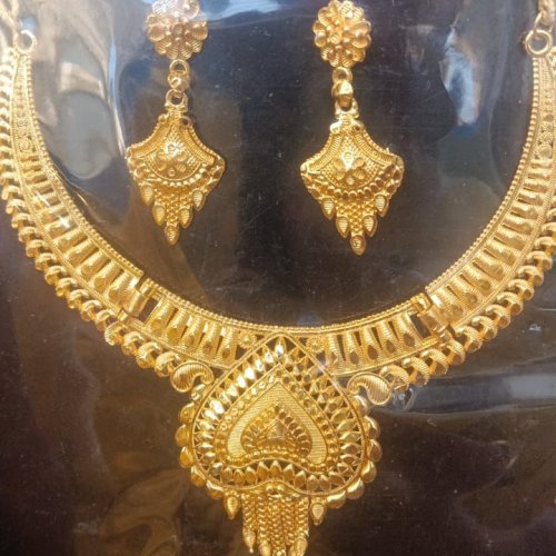 Ladies Wedding Wear Necklace Set