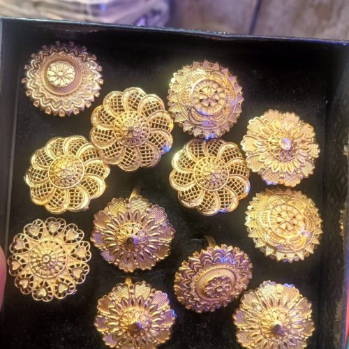 Ladies Wedding Wear Ring