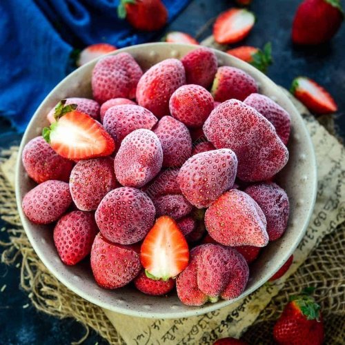 Fresh Frozen Strawberry