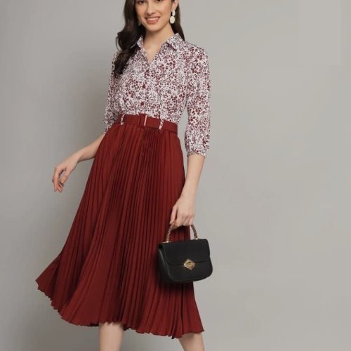 Regular Fit Printed Top and Solid Maroon Skirt Set for Women
