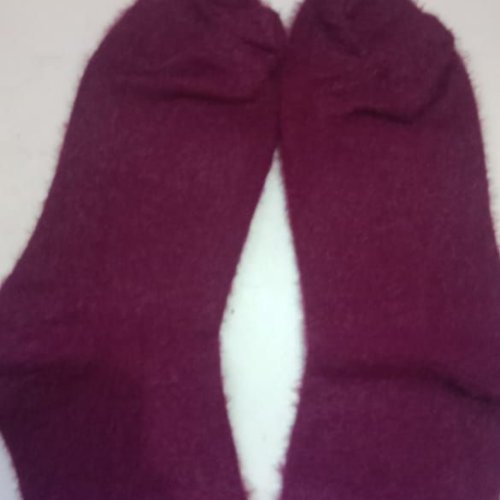 Maroon Plain Ankle Length Ladies Socks